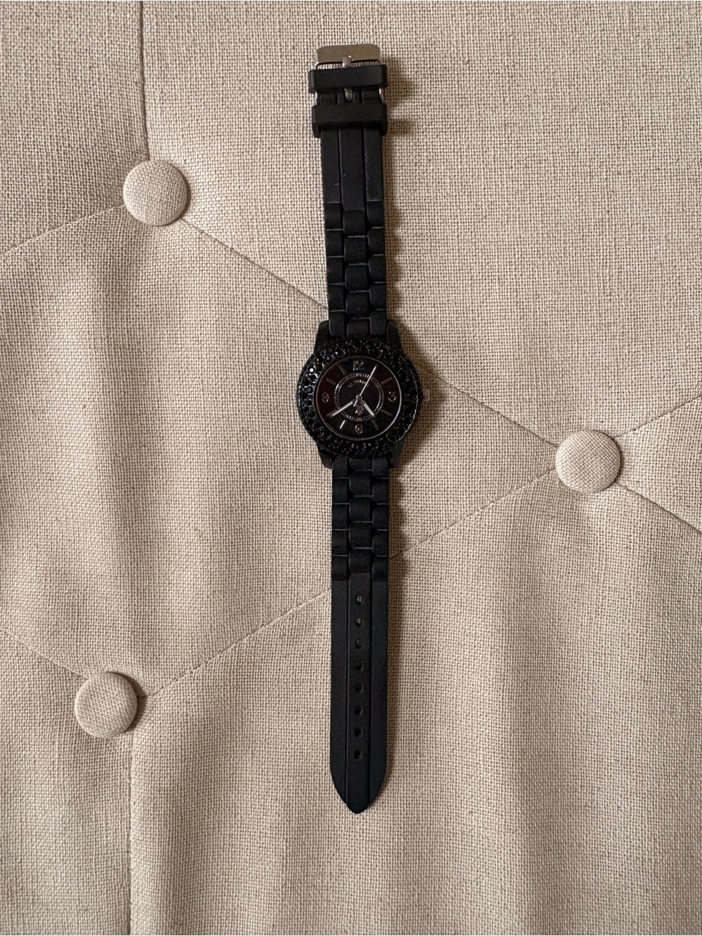 US Polo Assn. Women Black Crystal Bezel Silicone Strap Watch - Picture 4 of 4